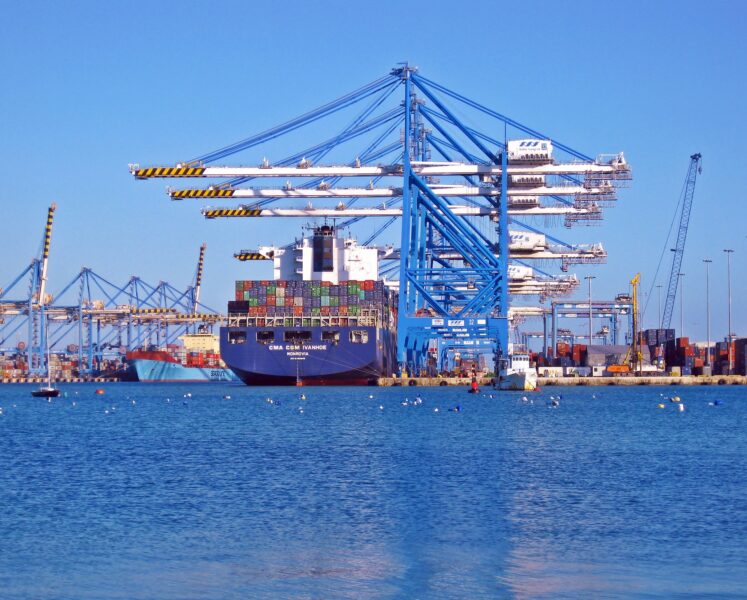 dock-1277744_1920
