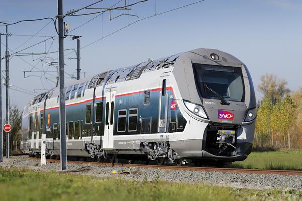 the-bombardier-omneo-train-for-normandy-france