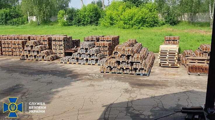 Посадовці УЗ накупили неякісних запчастин для потреб Укрзалізниці на 100 мільйонів гривень