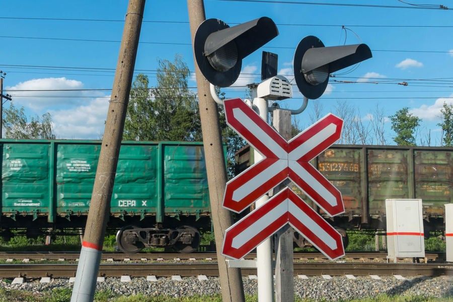 світлофор, переїзд