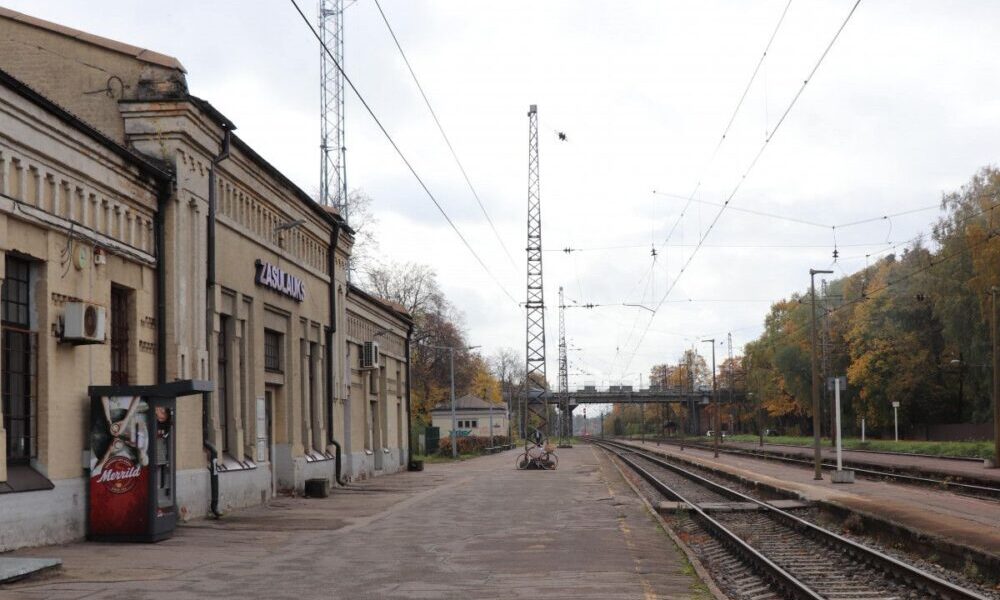 станція колія Латвія