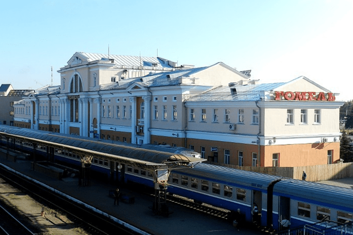 Білорусь потяг