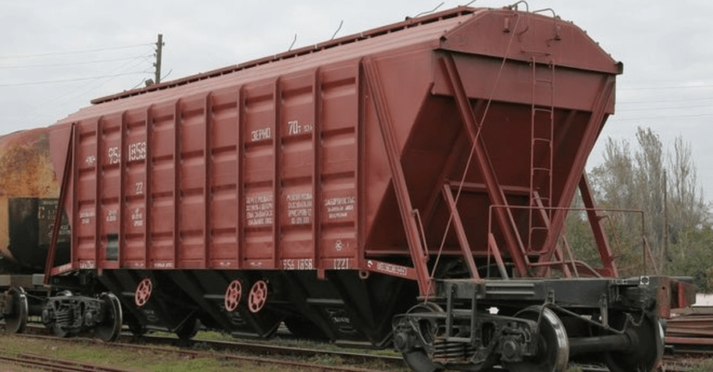 Обсяг експорту цементу залізницею скоротився на майже 45% у першому півріччі