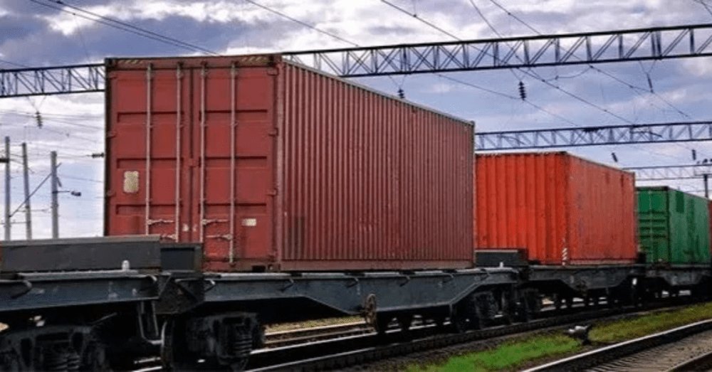 Обсяг перевезення вантажів у контейнерах залізницею перевищив 200 тис. ДФЕ